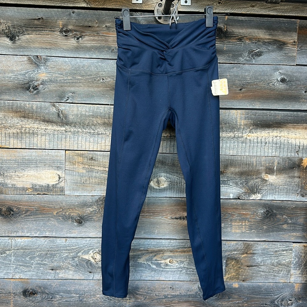 Free People Movement Breathe Deeper Leggings NWT